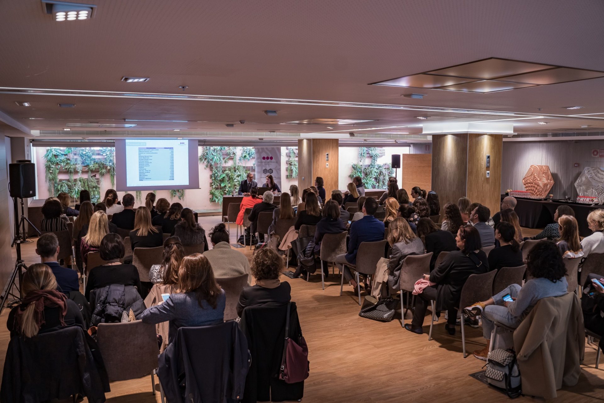 presentacion-plan-de-marketing-associacio-passeig-de-gracia